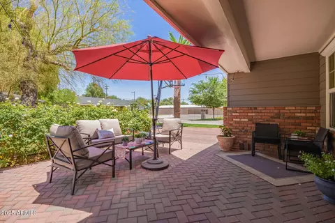 4710 N 33rd Pl, Phoenix, AZ 85018 photo 4
