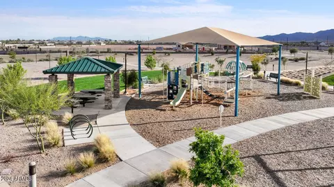 View/Area - 18340 W Hackamore Dr, Wittmann, AZ 85361 photo 5 of 6