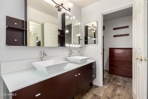 Bath - 2059 E Brown Rd #35, Mesa, AZ 85213 photo 2 of 4