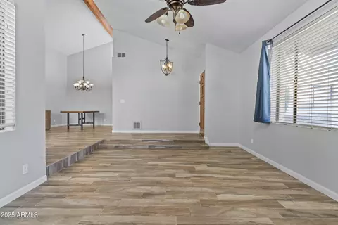 190 E Tremaine Ave, Gilbert, AZ 85234 photo 7