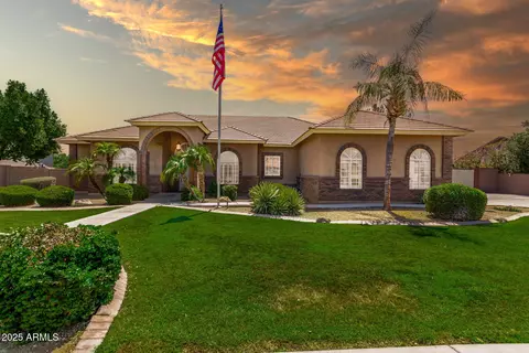 Exterior - 761 N Explorer Dr, Gilbert, AZ 85234 photo 1 of 6