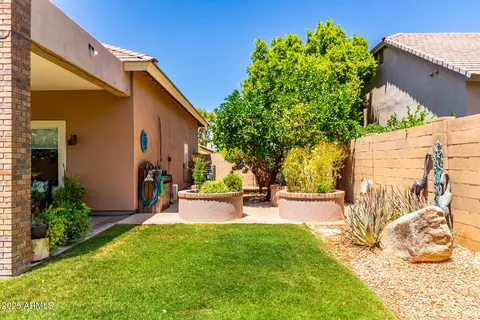 Exterior - 761 N Explorer Dr, Gilbert, AZ 85234 photo 6 of 6