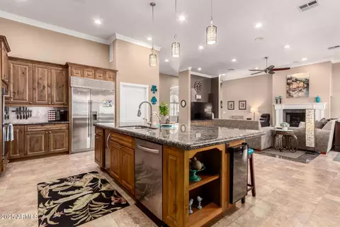 Kitchen - 761 N Explorer Dr, Gilbert, AZ 85234 photo 4 of 4