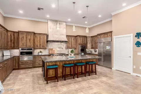 Kitchen - 761 N Explorer Dr, Gilbert, AZ 85234 photo 3 of 4