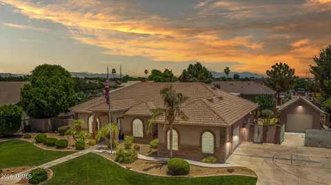 761 N Explorer Dr, Gilbert, AZ 85234