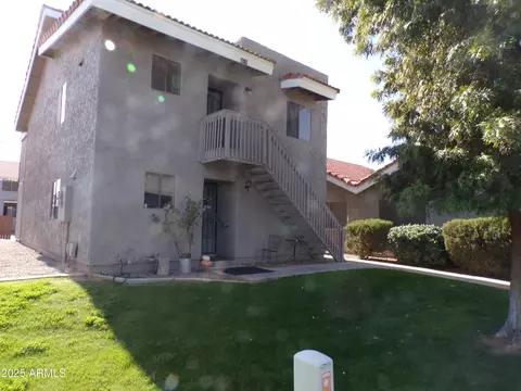 Exterior - 413 E Bruce Ave #D, Gilbert, AZ 85234 photo 2 of 6