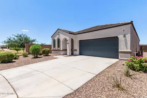 28512 N Geode Dr, San Tan Valley, AZ 85143