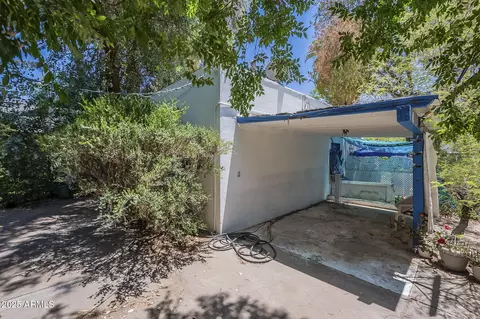 3303 E Clarendon Ave, Phoenix, AZ 85018 photo 3