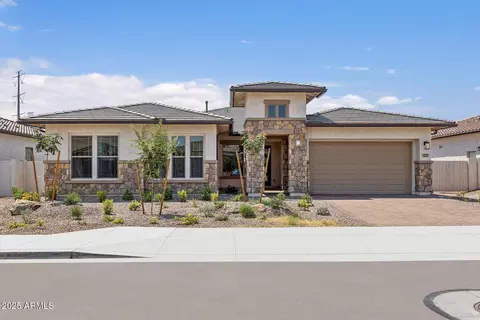 12323 W Luxton Ln, Avondale, AZ 85323