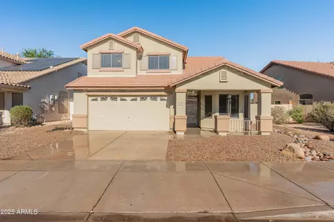 1073 N 159th Dr, Goodyear, AZ 85338