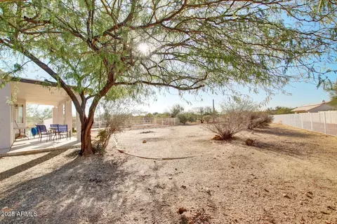 Exterior - 21 E Irvine Rd, Phoenix, AZ 85086 photo 5 of 8
