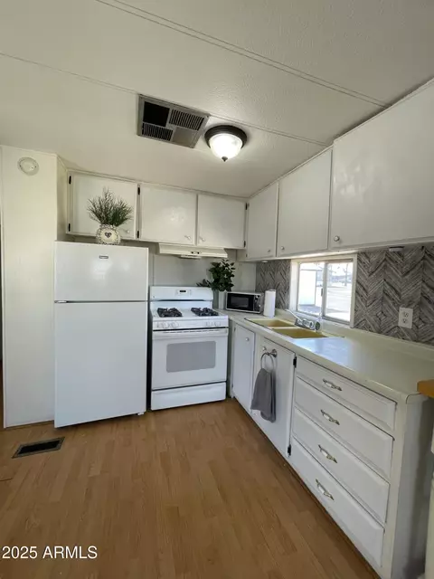 7807 E Main St #H-20, Mesa, AZ 85207 photo 7