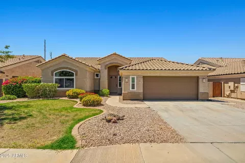 Exterior - 7911 E Posada Ave, Mesa, AZ 85212 photo 3 of 4