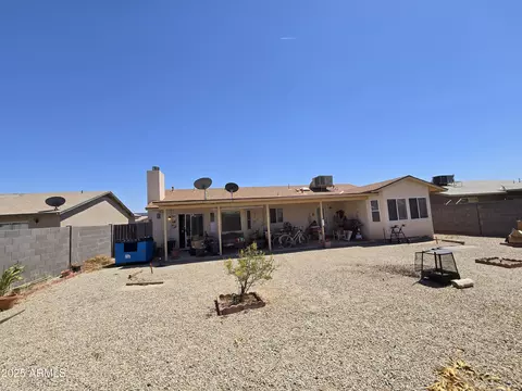 Exterior - 804 W Hess Ave, Coolidge, AZ 85128 photo 8 of 10
