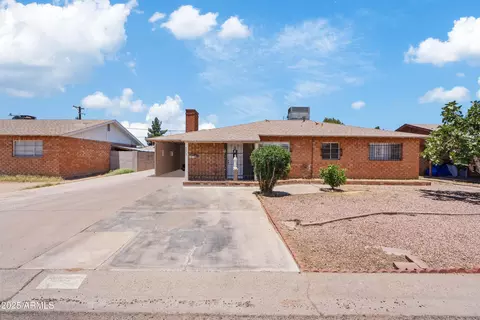 4026 W Berridge Ln W, Phoenix, AZ 85019