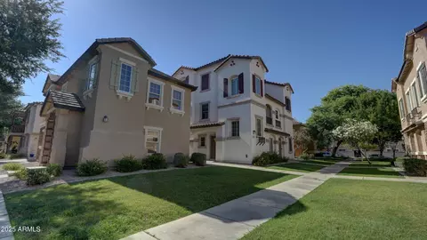 Exterior - 4169 E Jasper Dr, Gilbert, AZ 85296 photo 2 of 9