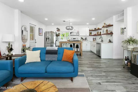 Other - 912 E Orchid Ln, Phoenix, AZ 85020 photo 2 of 4