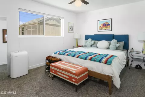 Bedroom - 912 E Orchid Ln, Phoenix, AZ 85020 photo 2 of 3