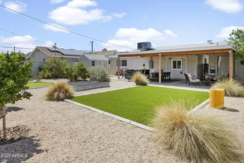 Exterior - 912 E Orchid Ln, Phoenix, AZ 85020 photo 8 of 8