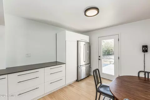 Kitchen - 5301 E Windsor Ave, Phoenix, AZ 85008 photo 2 of 3