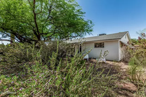 Exterior - 5301 E Windsor Ave, Phoenix, AZ 85008 photo 2 of 9
