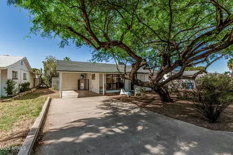 Exterior - 5301 E Windsor Ave, Phoenix, AZ 85008 photo 3 of 9