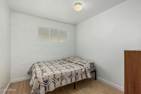 Bedroom - 5301 E Windsor Ave, Phoenix, AZ 85008 photo 4 of 5
