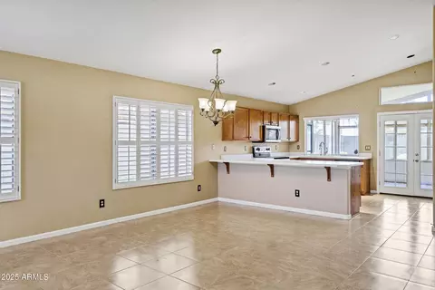 625 W Douglas Ave, Gilbert, AZ 85233 photo 7