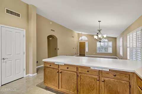 625 W Douglas Ave, Gilbert, AZ 85233 photo 13
