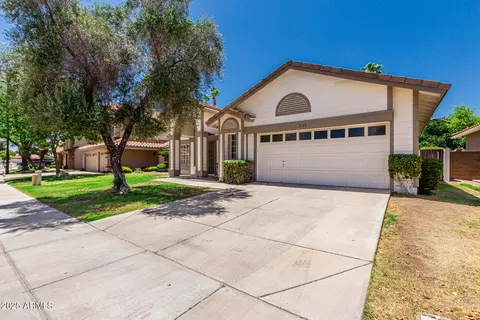 2137 E New Bedford Dr, Gilbert, AZ 85234 photo 8