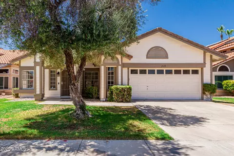 2137 E New Bedford Dr, Gilbert, AZ 85234