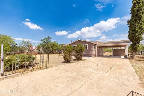 Exterior - 208 Hereford Rd, Bisbee, AZ 85603 photo 1 of 7