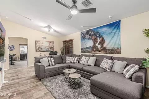 Living - 2108 E Patrick Ln, Phoenix, AZ 85024 photo 1 of 3