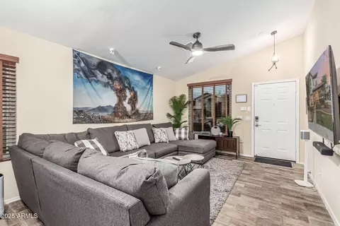 Living - 2108 E Patrick Ln, Phoenix, AZ 85024 photo 2 of 3