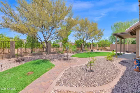 916 E Beautiful Ln, Phoenix, AZ 85042 photo 38