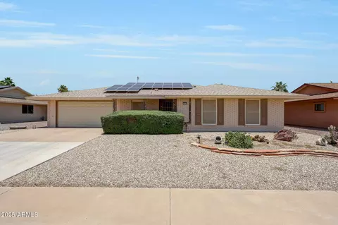 10712 W Saratoga Cir, Sun City, AZ 85351