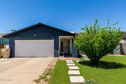 5432 W Sunnyside Dr, Glendale, AZ 85304