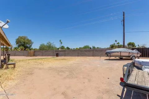 Exterior - 1351 Ellis Cir, Mesa, AZ 85203 photo 3 of 5