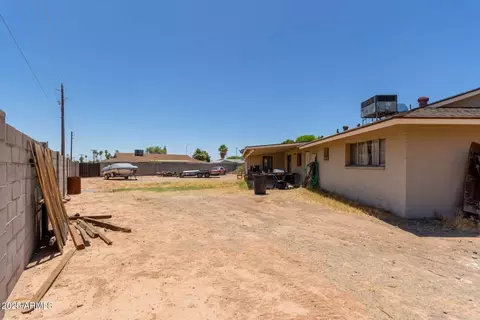 Exterior - 1351 Ellis Cir, Mesa, AZ 85203 photo 5 of 5