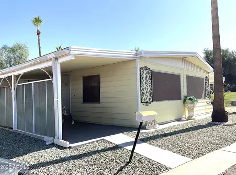 120 N Val Vista Dr #196, Mesa, AZ 85213