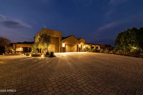 Exterior - 2280 W Mckellips Blvd, Apache Junction, AZ 85120 photo 15 of 21