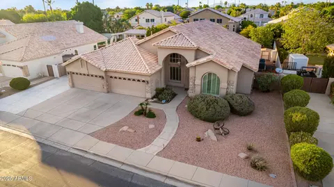 View/Area - 2058 E Marlene Dr, Gilbert, AZ 85296 photo 1 of 19
