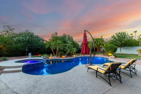 Exterior - 2058 E Marlene Dr, Gilbert, AZ 85296 photo 16 of 24