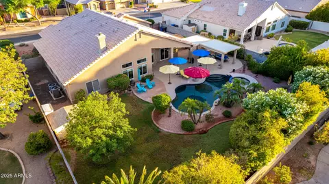 View/Area - 2058 E Marlene Dr, Gilbert, AZ 85296 photo 11 of 19