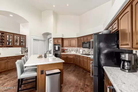 Kitchen - 2058 E Marlene Dr, Gilbert, AZ 85296 photo 3 of 4