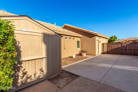 Exterior - 2058 E Marlene Dr, Gilbert, AZ 85296 photo 22 of 24