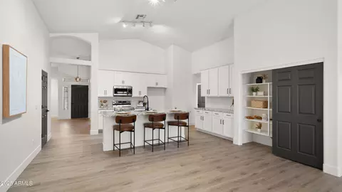 10046 E Posada Ave, Mesa, AZ 85212 photo 4