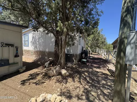 1998 Stagg Run, Overgaard, AZ 85933 photo 13