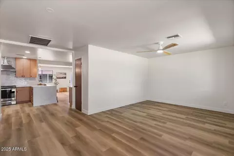 121 E Ivanhoe St, Gilbert, AZ 85295 photo 5