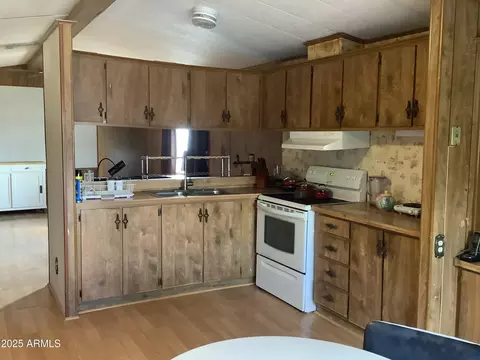 1005 N Mesa Ave, Willcox, AZ 85643 photo 8